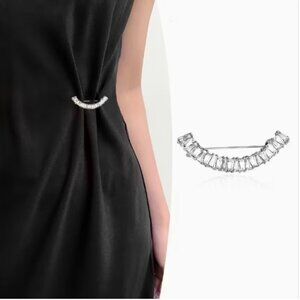 Silver 2pc Adjustable Clothing Belt Pins